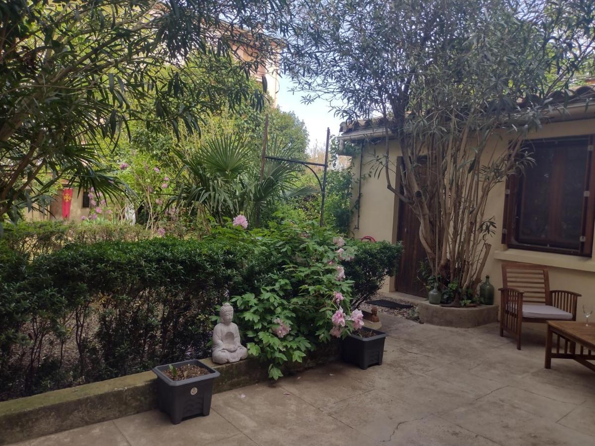 Number15 Guesthouse Carcassonne Exterior photo